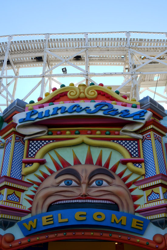 Melbourne, Luna Park, mar. 2014 Melbourne, Luna Park