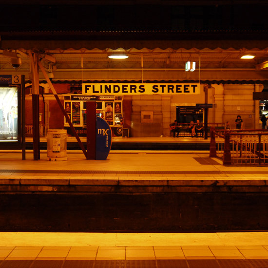 Melbourne, Flinder Street Station, mar. 2014 Melbourne, Flinder Street Station