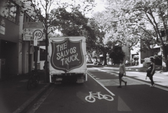 Black and white Sydney, Salvos truck, apr. 2014 Black and white Sydney, Salvos truck