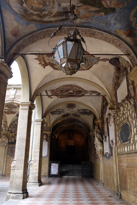 Bologna fresco on arcade, juil. 2014 Bologna, fresco on arcade