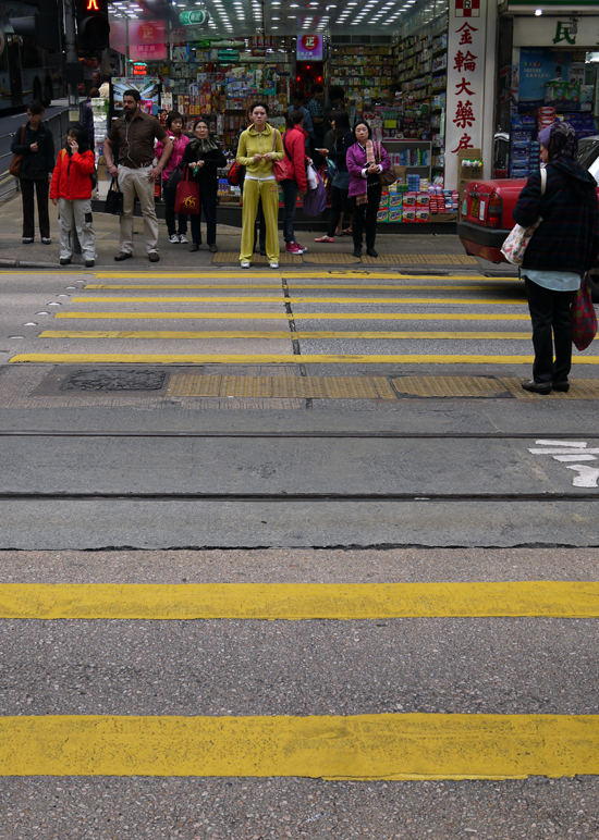 Hong Kong, Wan Chai, crosswalk, mar. 2014 Hong Kong, Wan Chai, crosswalk