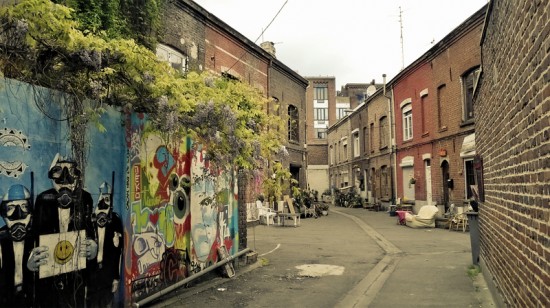 Lille, Moulins, Street art, Cour Cacan, avr. 2014 Lille, Moulins, Street art, Cour Cacan