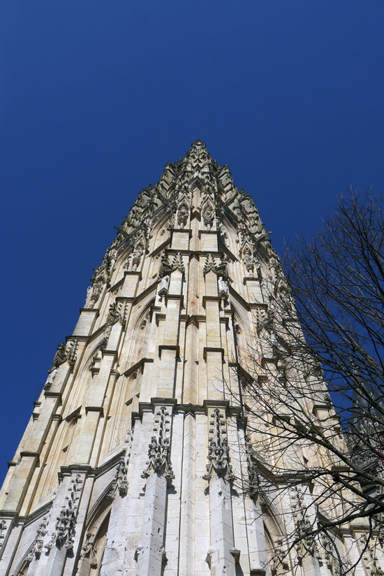 Normandie, tour de la cathédrale de Rouen, mar. 2014 Normandie, tour de la cathédrale de Rouen