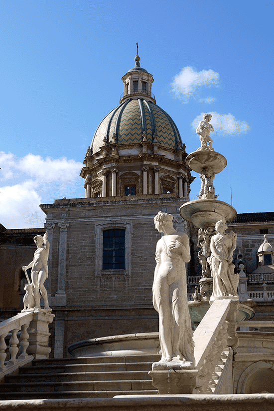 Palermo, piazza Pretoria, oct. 2015 Palermo, piazza Pretoria