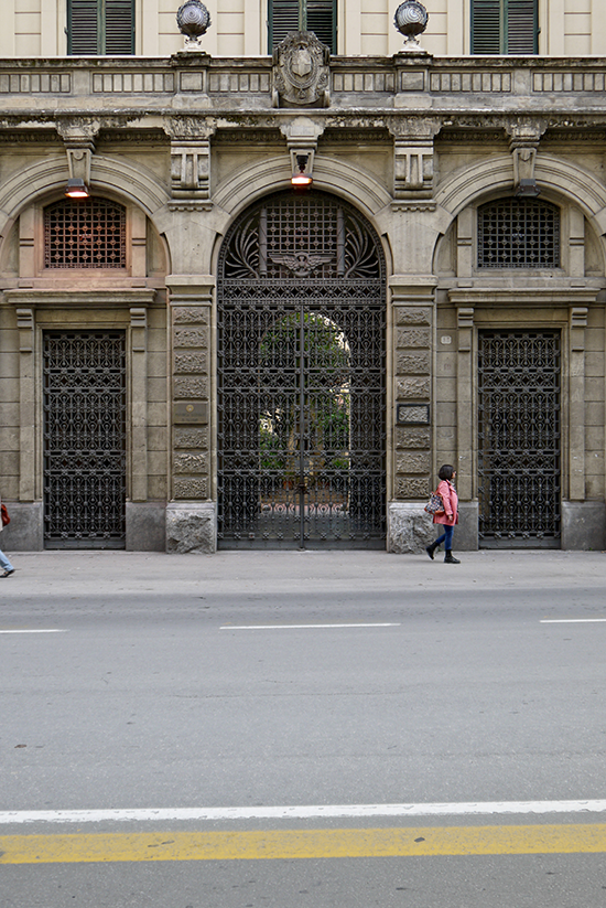 Palermo, door on via Roma, oct. 2015 Palermo, door on via Roma